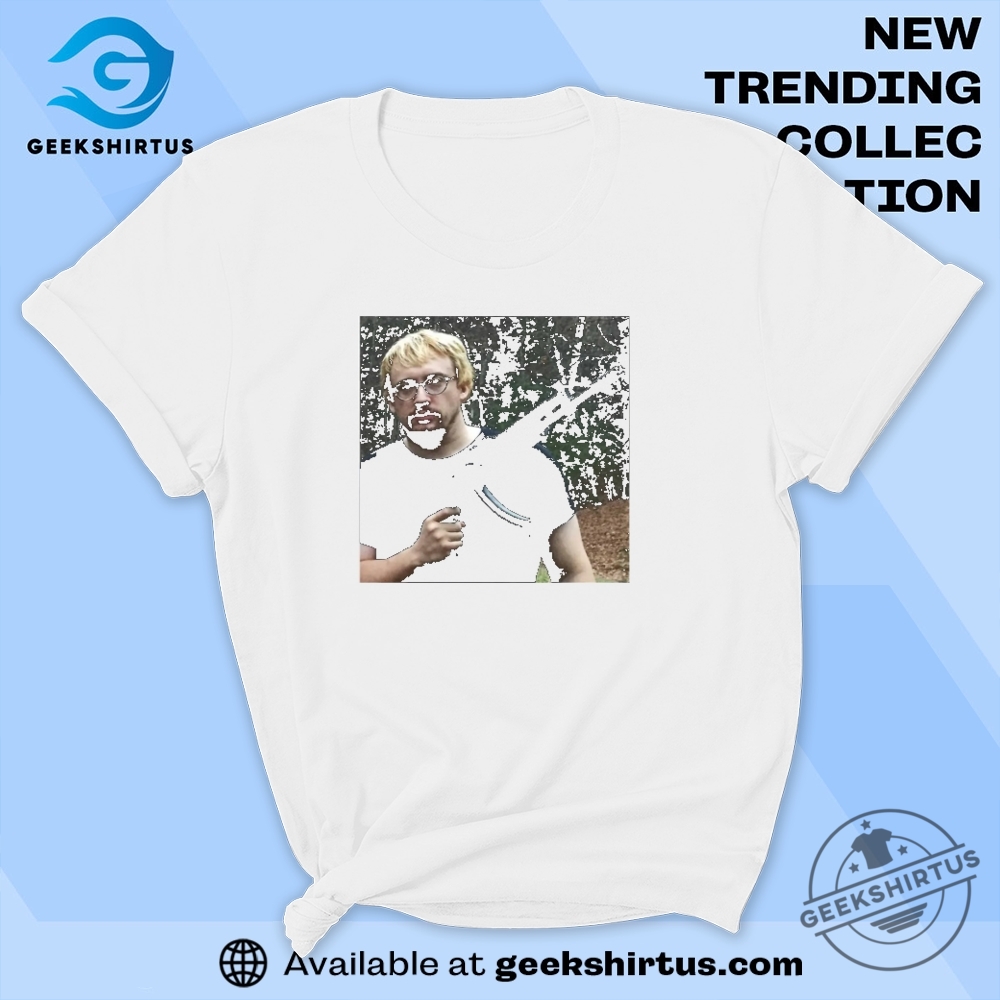 "Top Trending Tees: Raccoons, Doja Cat, Carmelo Anthony, and More!" 3 Doja Cat Wear Nazi Sam Hyde Shirt