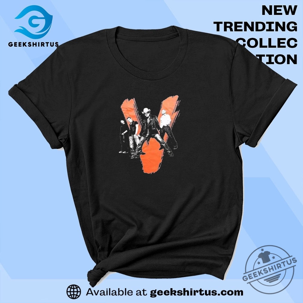 "Top 5 Trendy Graphic T-Shirts for Music and Sports Lovers" 19 U2 T Shirt Vertigo Tour 2005 V Photo